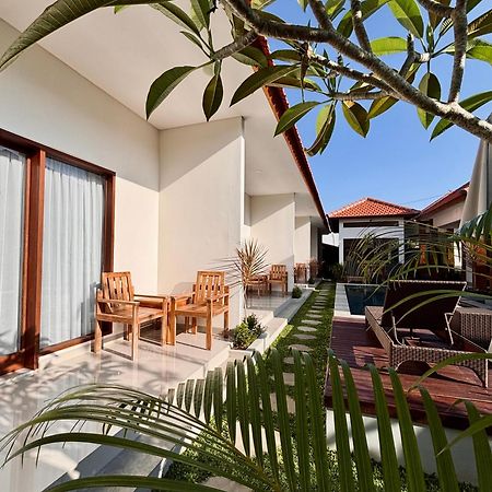 Kampana Homestay Uluwatu Exteriör bild